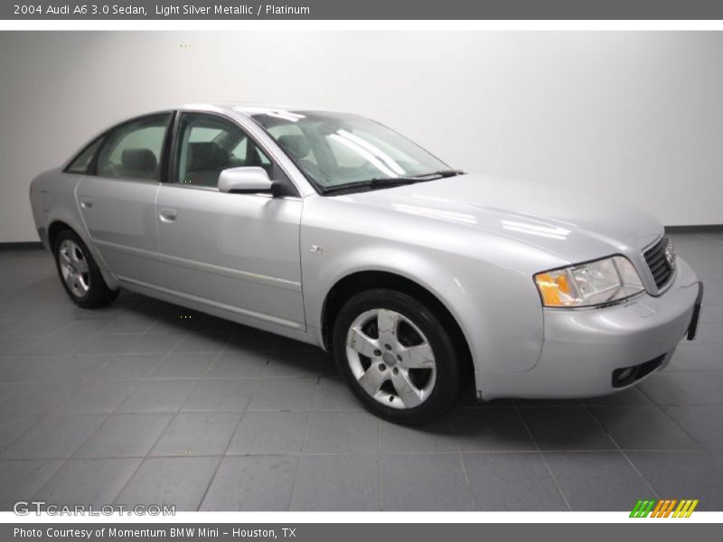 Light Silver Metallic / Platinum 2004 Audi A6 3.0 Sedan