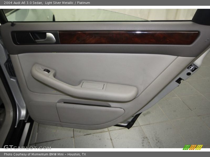 Light Silver Metallic / Platinum 2004 Audi A6 3.0 Sedan