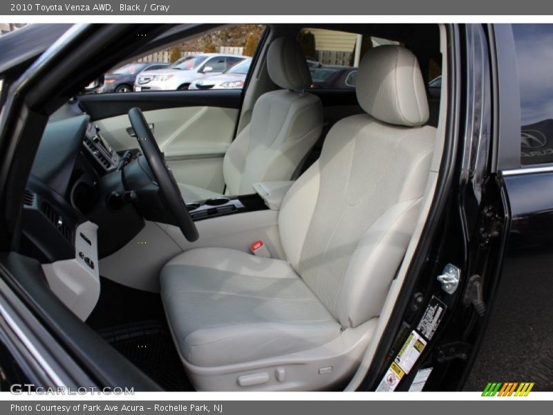 Black / Gray 2010 Toyota Venza AWD