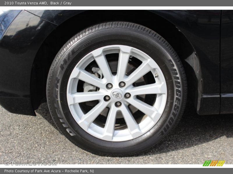 Black / Gray 2010 Toyota Venza AWD