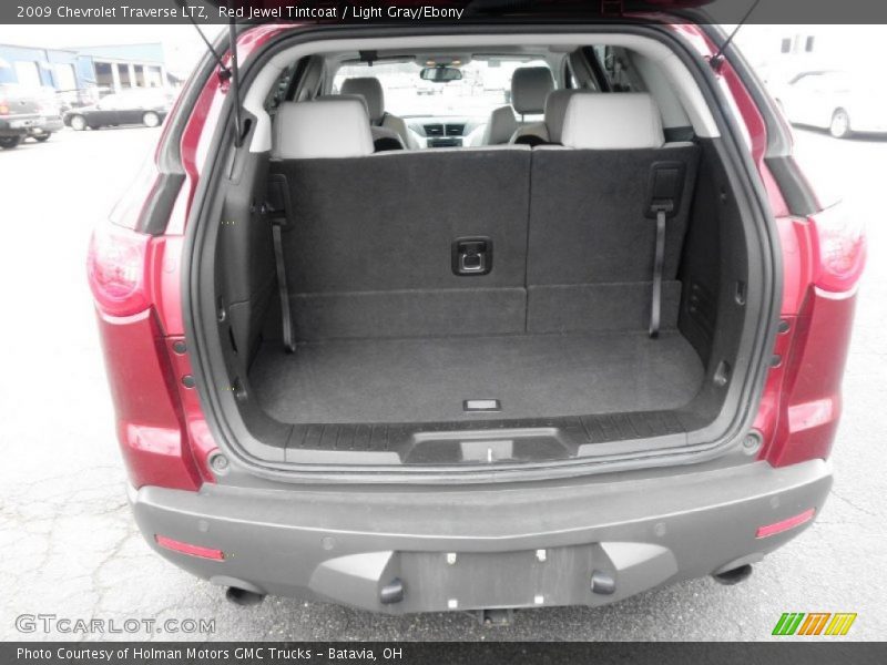  2009 Traverse LTZ Trunk