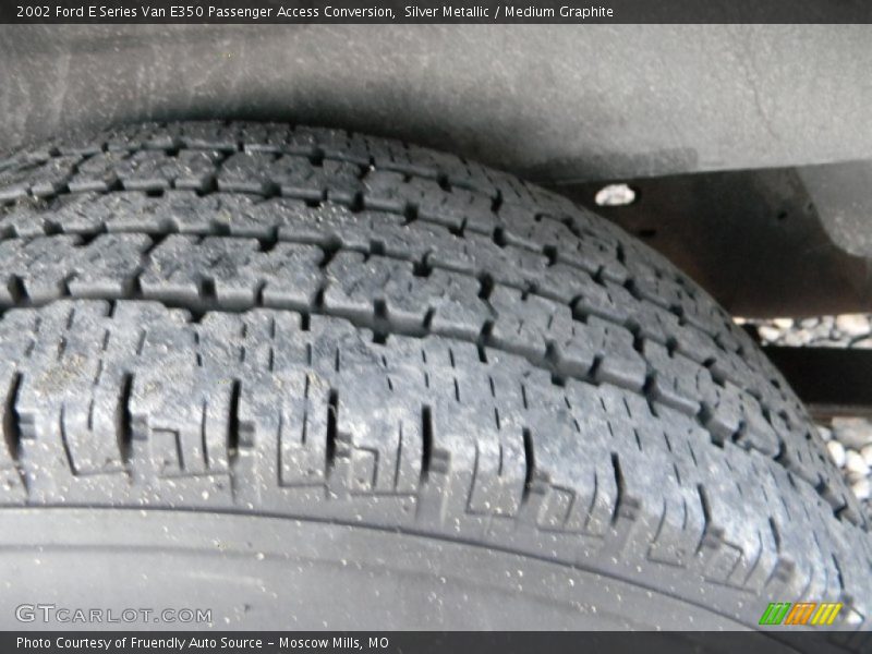 Silver Metallic / Medium Graphite 2002 Ford E Series Van E350 Passenger Access Conversion