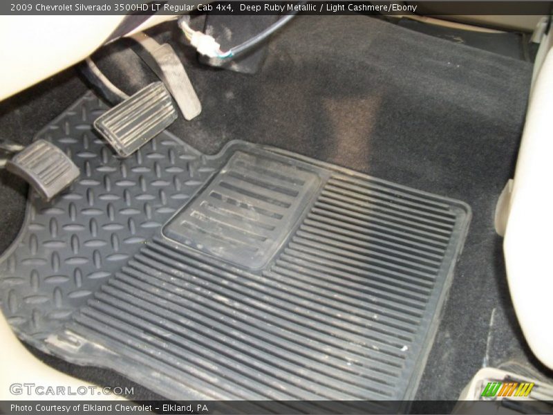 Deep Ruby Metallic / Light Cashmere/Ebony 2009 Chevrolet Silverado 3500HD LT Regular Cab 4x4