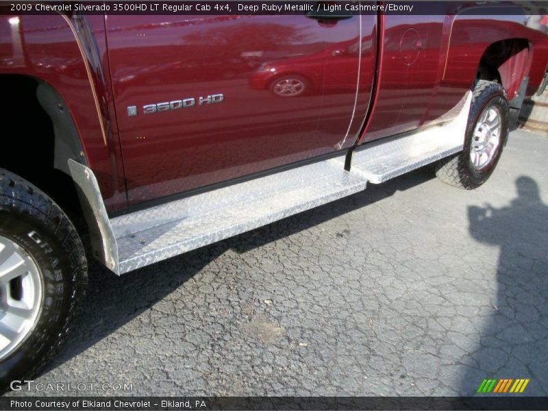 Deep Ruby Metallic / Light Cashmere/Ebony 2009 Chevrolet Silverado 3500HD LT Regular Cab 4x4