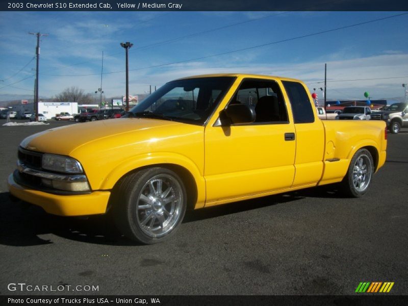 Yellow / Medium Gray 2003 Chevrolet S10 Extended Cab