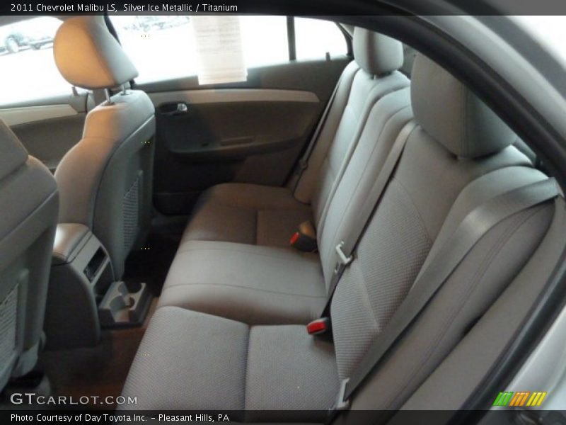 Silver Ice Metallic / Titanium 2011 Chevrolet Malibu LS