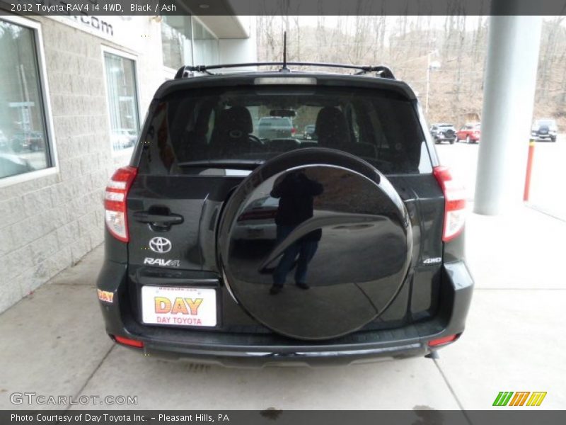 Black / Ash 2012 Toyota RAV4 I4 4WD