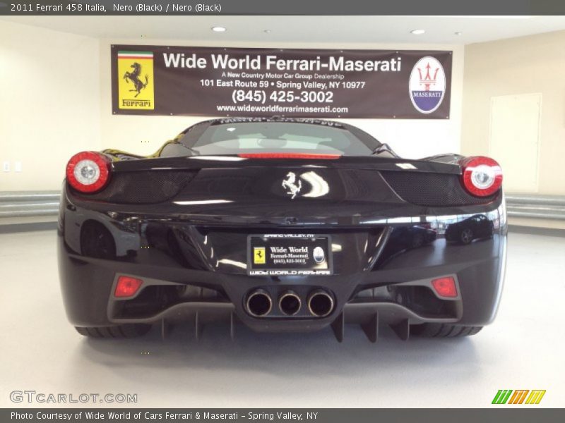 Nero (Black) / Nero (Black) 2011 Ferrari 458 Italia