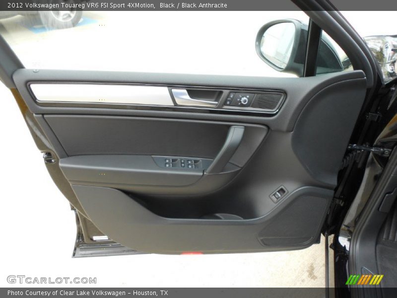 Door Panel of 2012 Touareg VR6 FSI Sport 4XMotion