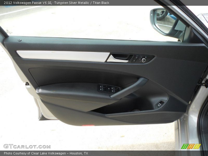 Tungsten Silver Metallic / Titan Black 2012 Volkswagen Passat V6 SE