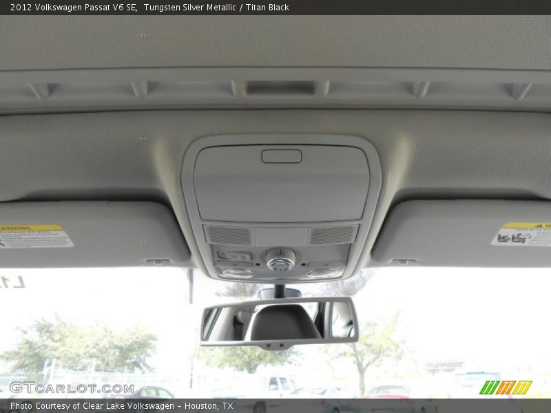 Tungsten Silver Metallic / Titan Black 2012 Volkswagen Passat V6 SE