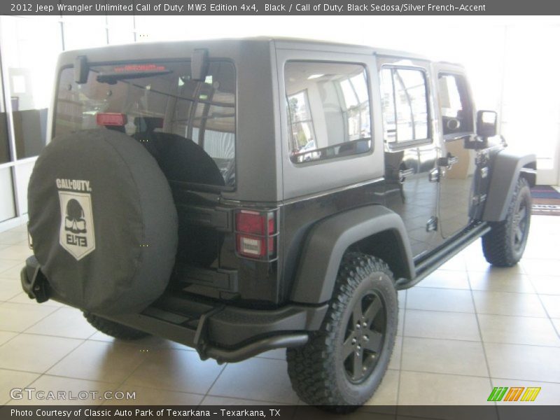 Black / Call of Duty: Black Sedosa/Silver French-Accent 2012 Jeep Wrangler Unlimited Call of Duty: MW3 Edition 4x4