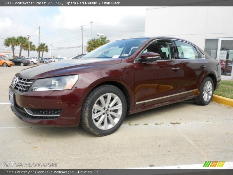 Opera Red Metallic / Titan Black 2012 Volkswagen Passat 2.5L SEL