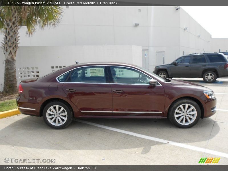 Opera Red Metallic / Titan Black 2012 Volkswagen Passat 2.5L SEL