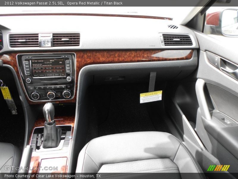 Opera Red Metallic / Titan Black 2012 Volkswagen Passat 2.5L SEL