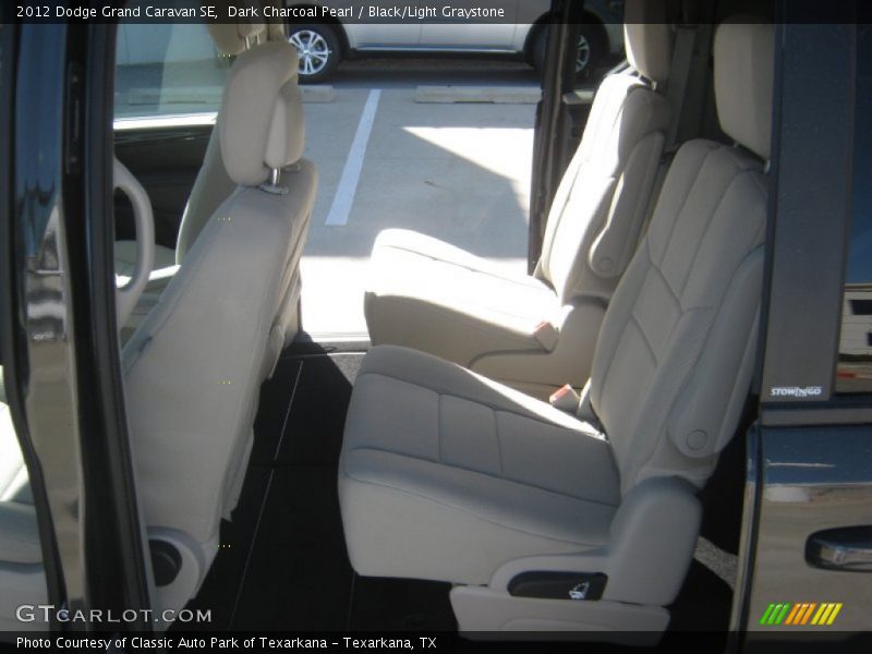 Dark Charcoal Pearl / Black/Light Graystone 2012 Dodge Grand Caravan SE