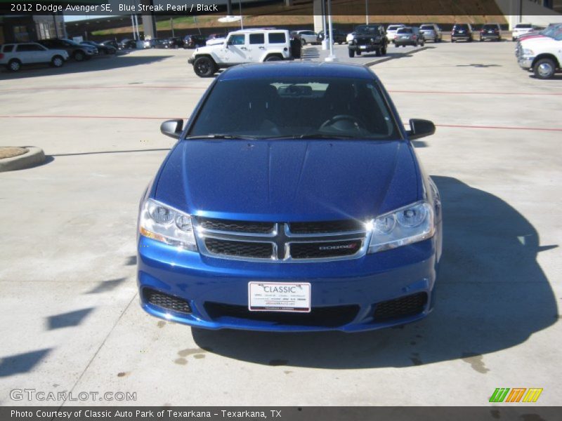 Blue Streak Pearl / Black 2012 Dodge Avenger SE