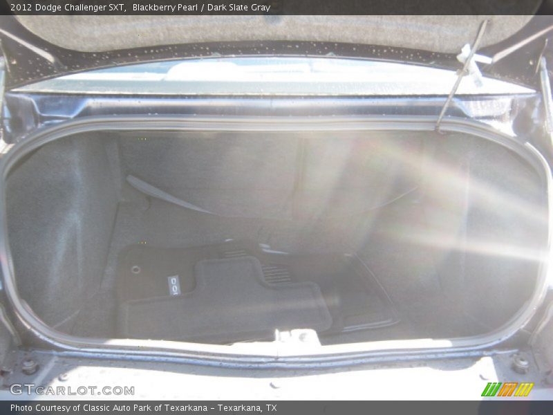 Blackberry Pearl / Dark Slate Gray 2012 Dodge Challenger SXT