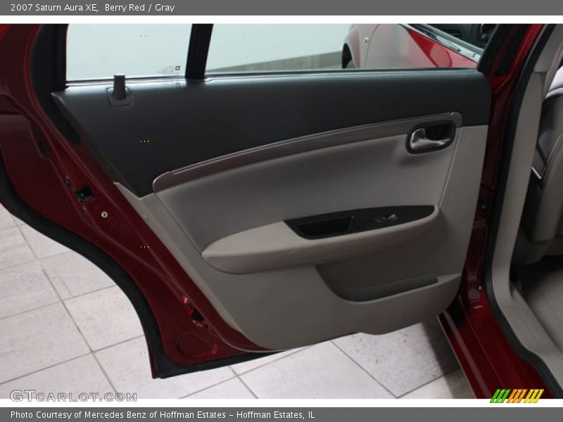 Berry Red / Gray 2007 Saturn Aura XE