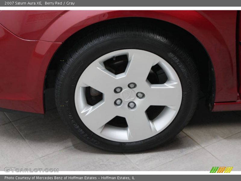 Berry Red / Gray 2007 Saturn Aura XE