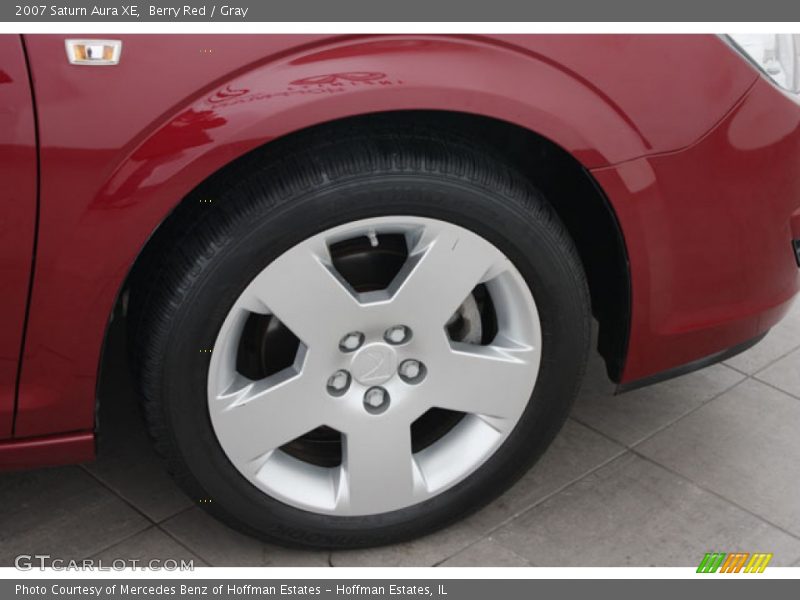 Berry Red / Gray 2007 Saturn Aura XE