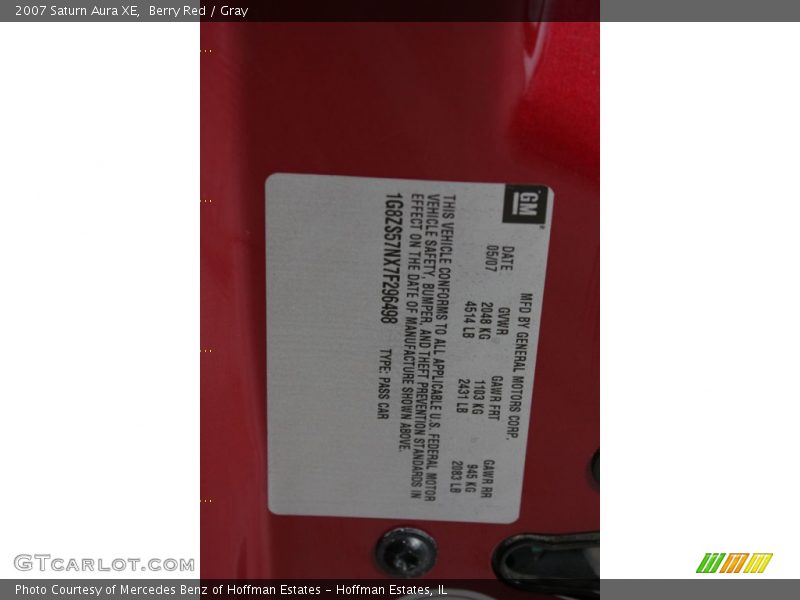 Berry Red / Gray 2007 Saturn Aura XE