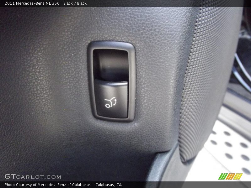 Black / Black 2011 Mercedes-Benz ML 350