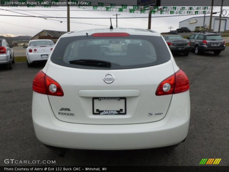 Phantom White / Gray 2009 Nissan Rogue S AWD