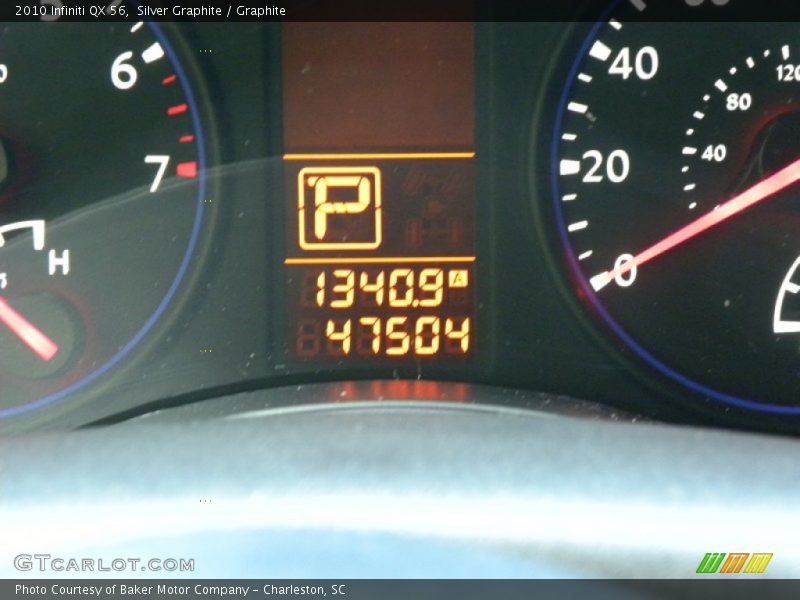 Silver Graphite / Graphite 2010 Infiniti QX 56