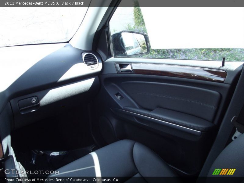 Black / Black 2011 Mercedes-Benz ML 350
