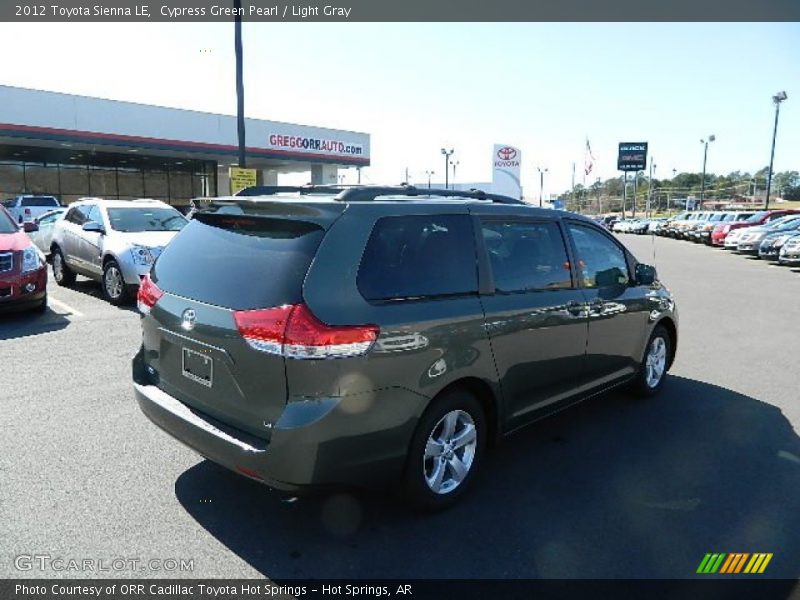 Cypress Green Pearl / Light Gray 2012 Toyota Sienna LE