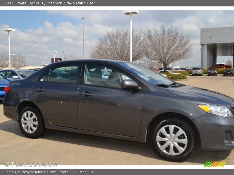 Magnetic Gray Metallic / Ash 2011 Toyota Corolla LE