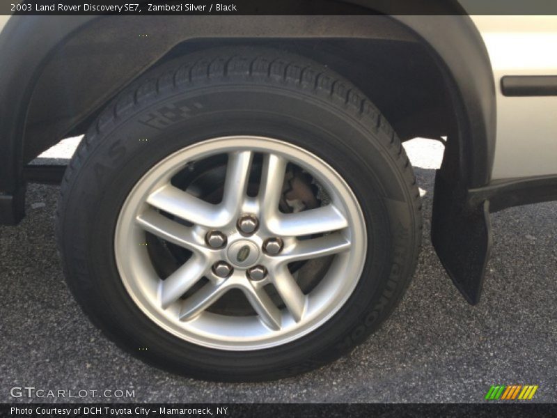 Zambezi Silver / Black 2003 Land Rover Discovery SE7