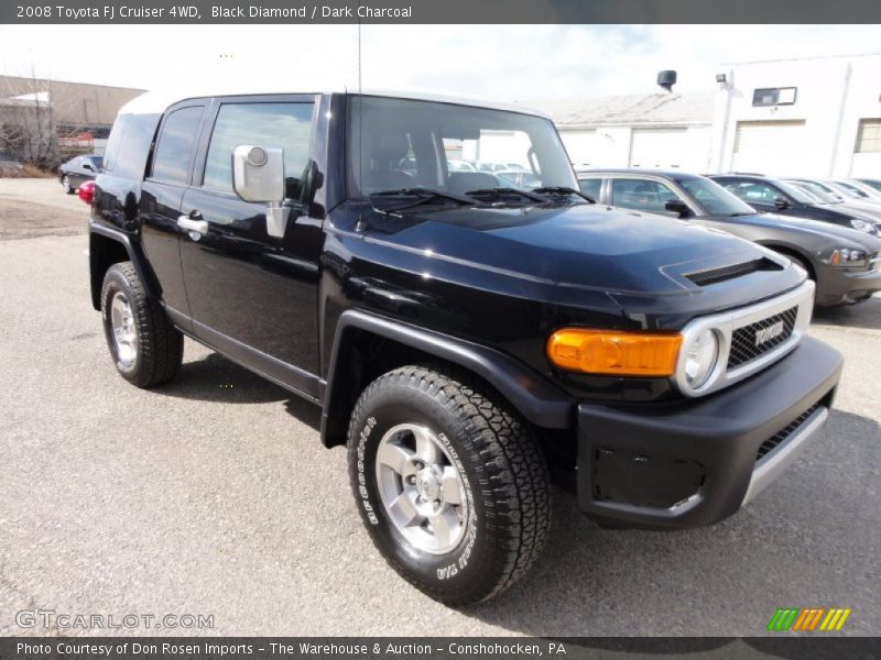 Front 3/4 View of 2008 FJ Cruiser 4WD