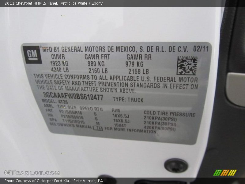 Arctic Ice White / Ebony 2011 Chevrolet HHR LS Panel