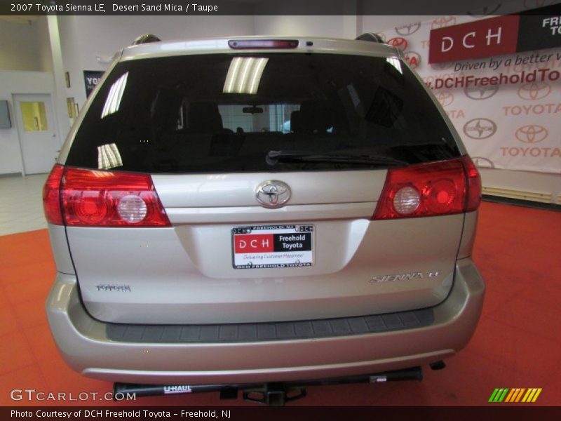Desert Sand Mica / Taupe 2007 Toyota Sienna LE