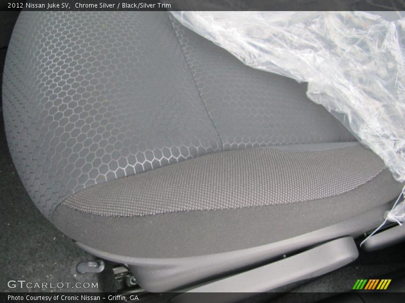 Chrome Silver / Black/Silver Trim 2012 Nissan Juke SV