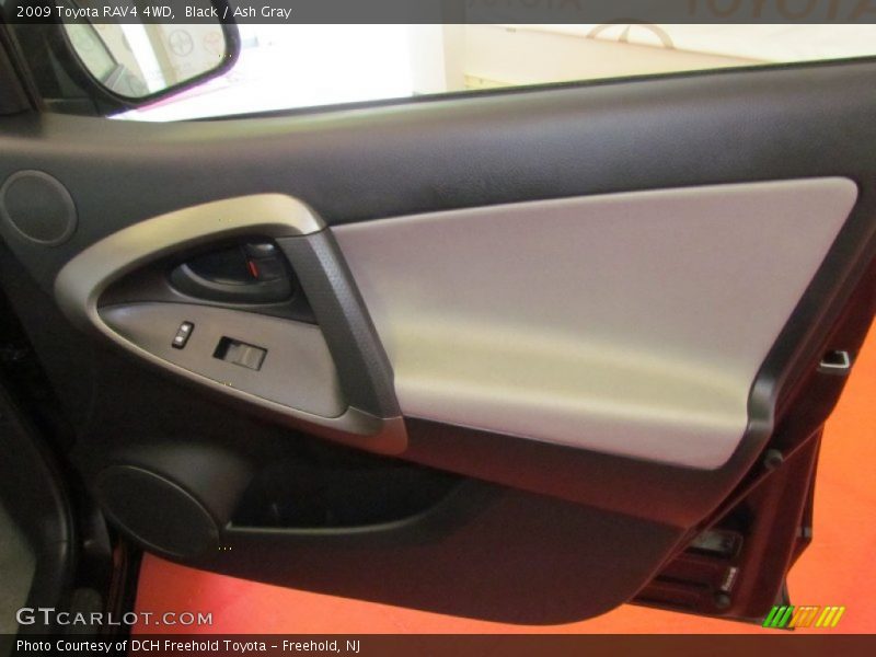 Black / Ash Gray 2009 Toyota RAV4 4WD
