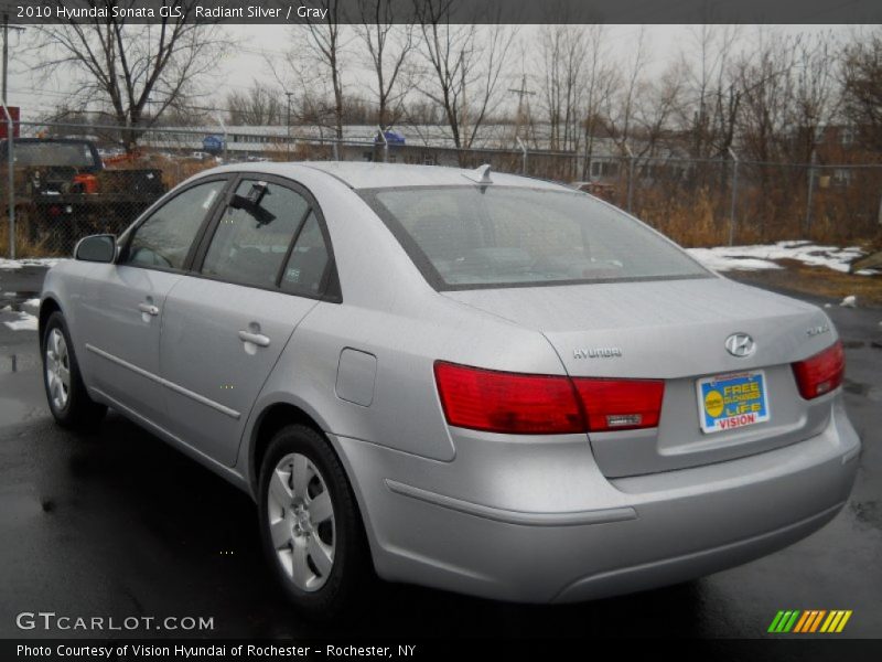 Radiant Silver / Gray 2010 Hyundai Sonata GLS
