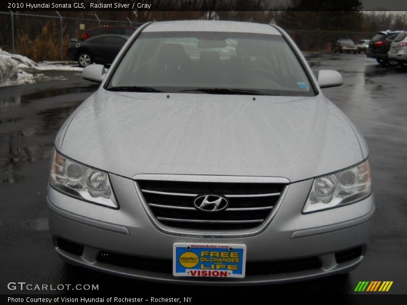 Radiant Silver / Gray 2010 Hyundai Sonata GLS