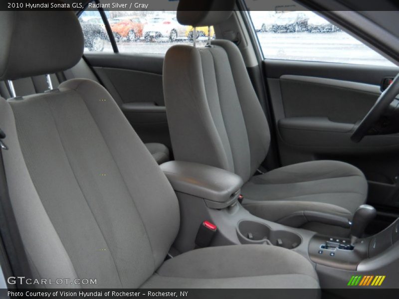 Radiant Silver / Gray 2010 Hyundai Sonata GLS