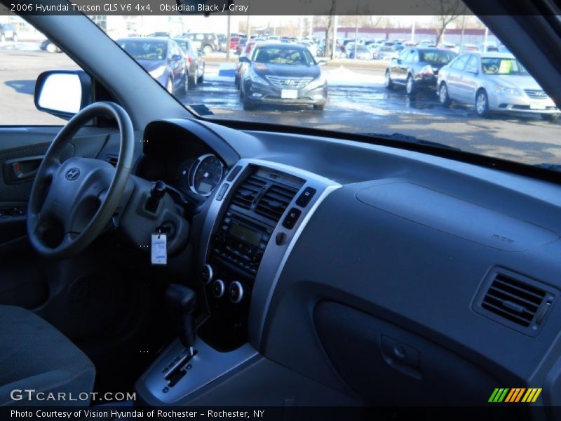 Obsidian Black / Gray 2006 Hyundai Tucson GLS V6 4x4