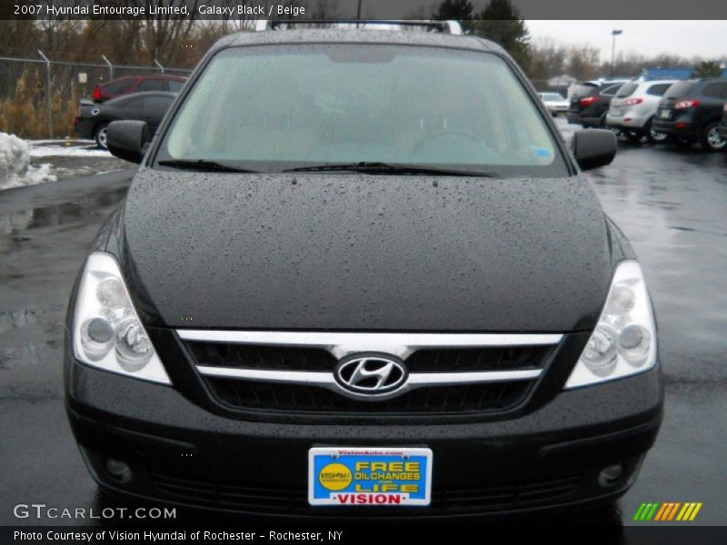 Galaxy Black / Beige 2007 Hyundai Entourage Limited