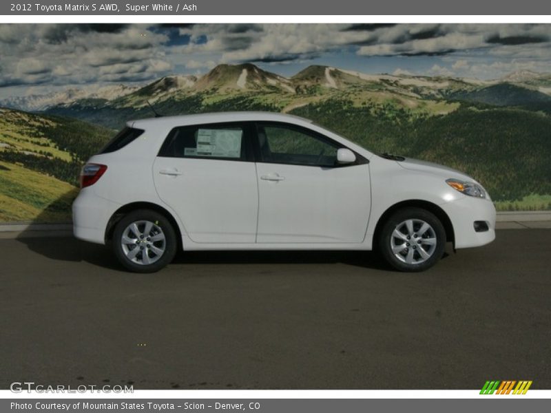 Super White / Ash 2012 Toyota Matrix S AWD