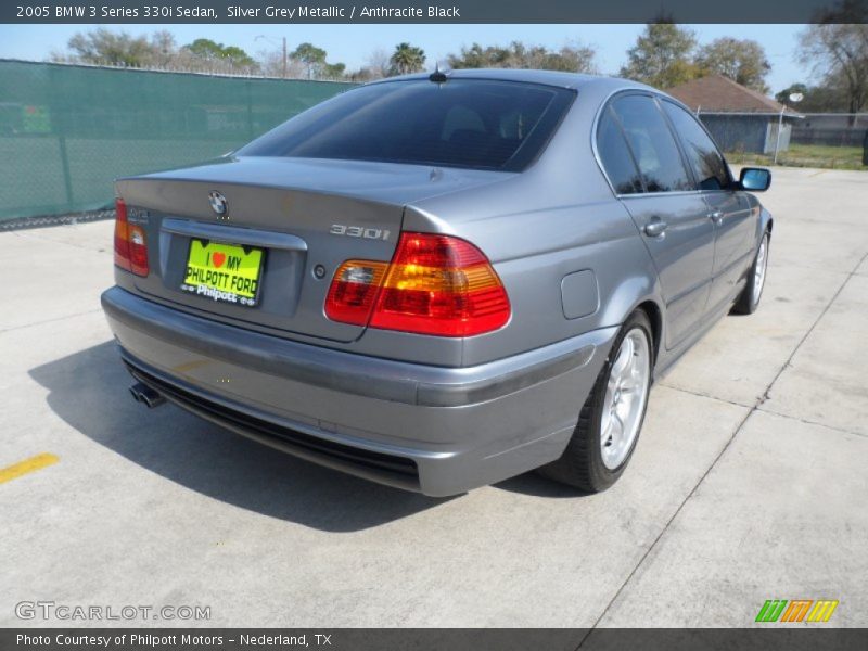 Silver Grey Metallic / Anthracite Black 2005 BMW 3 Series 330i Sedan