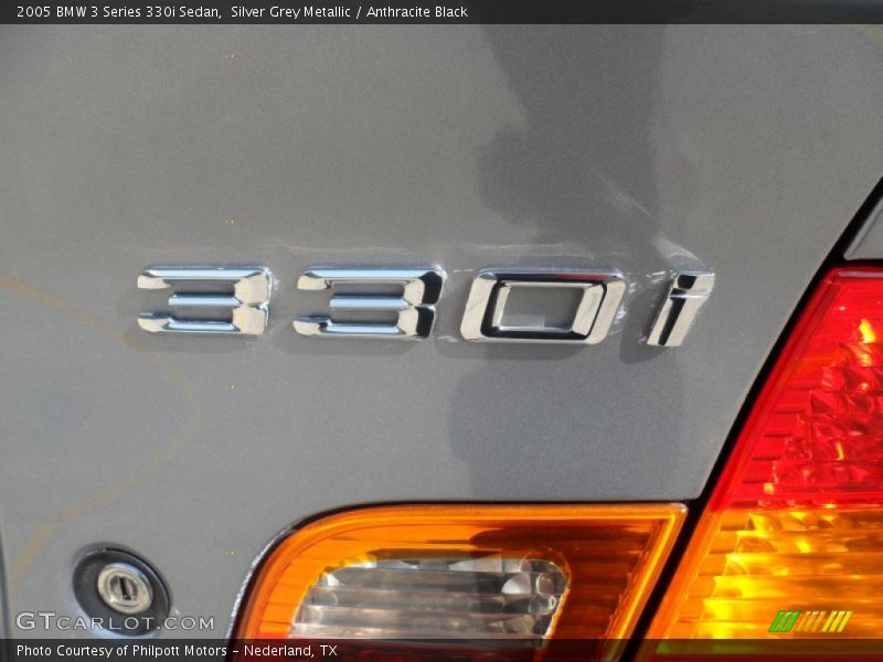 Silver Grey Metallic / Anthracite Black 2005 BMW 3 Series 330i Sedan