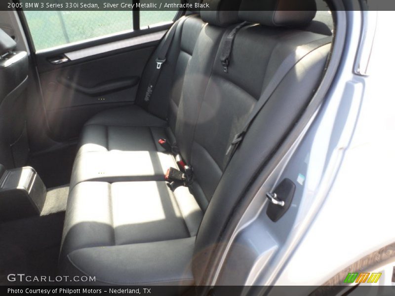 Silver Grey Metallic / Anthracite Black 2005 BMW 3 Series 330i Sedan
