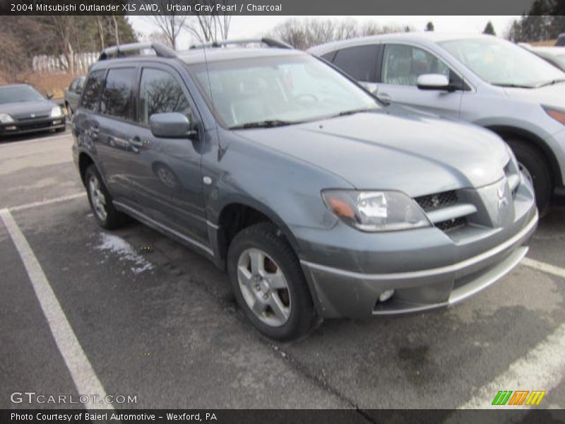 Urban Gray Pearl / Charcoal 2004 Mitsubishi Outlander XLS AWD