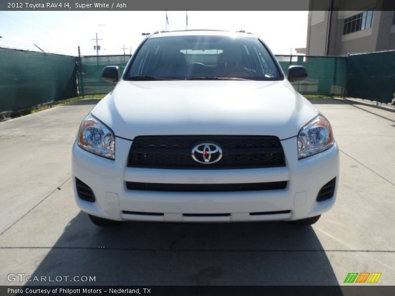 Super White / Ash 2012 Toyota RAV4 I4