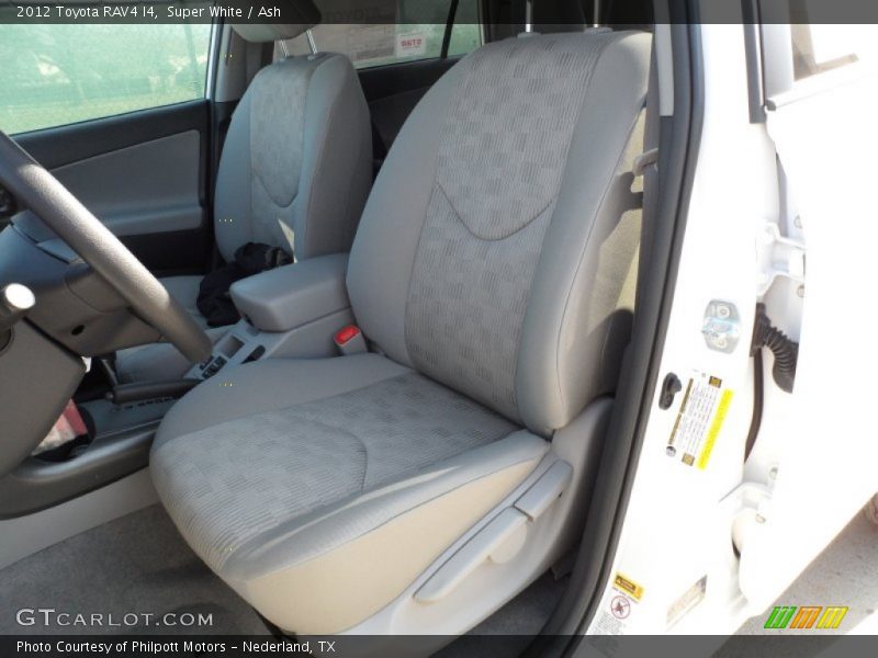 Super White / Ash 2012 Toyota RAV4 I4